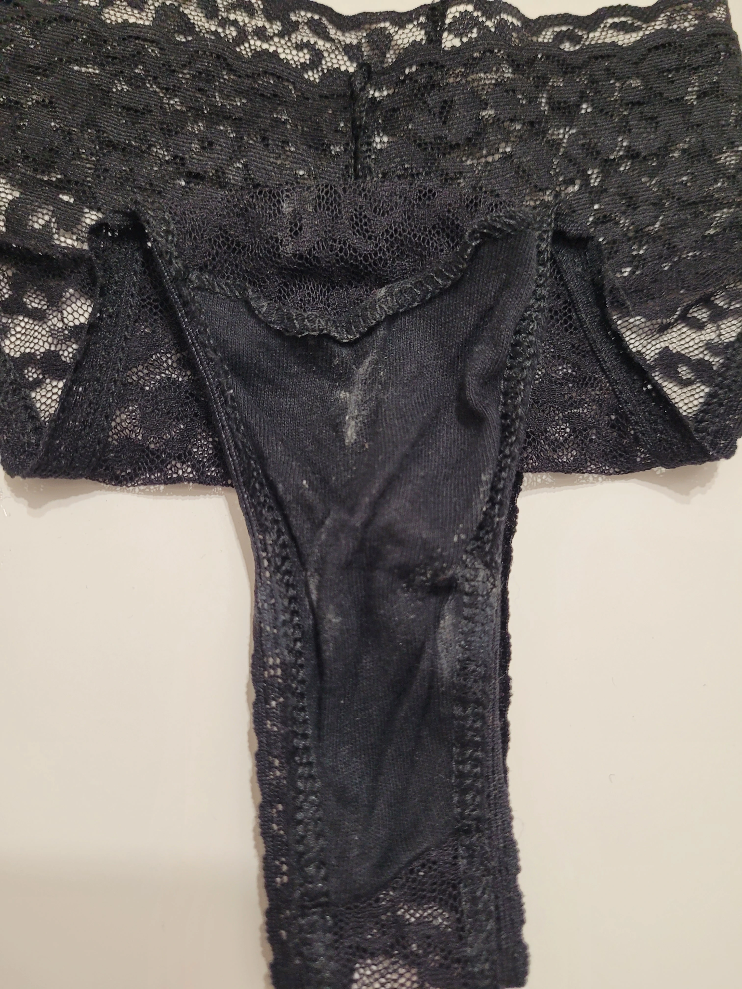 Photo de Culotte tanga sale du jour 😋😋 10 avril