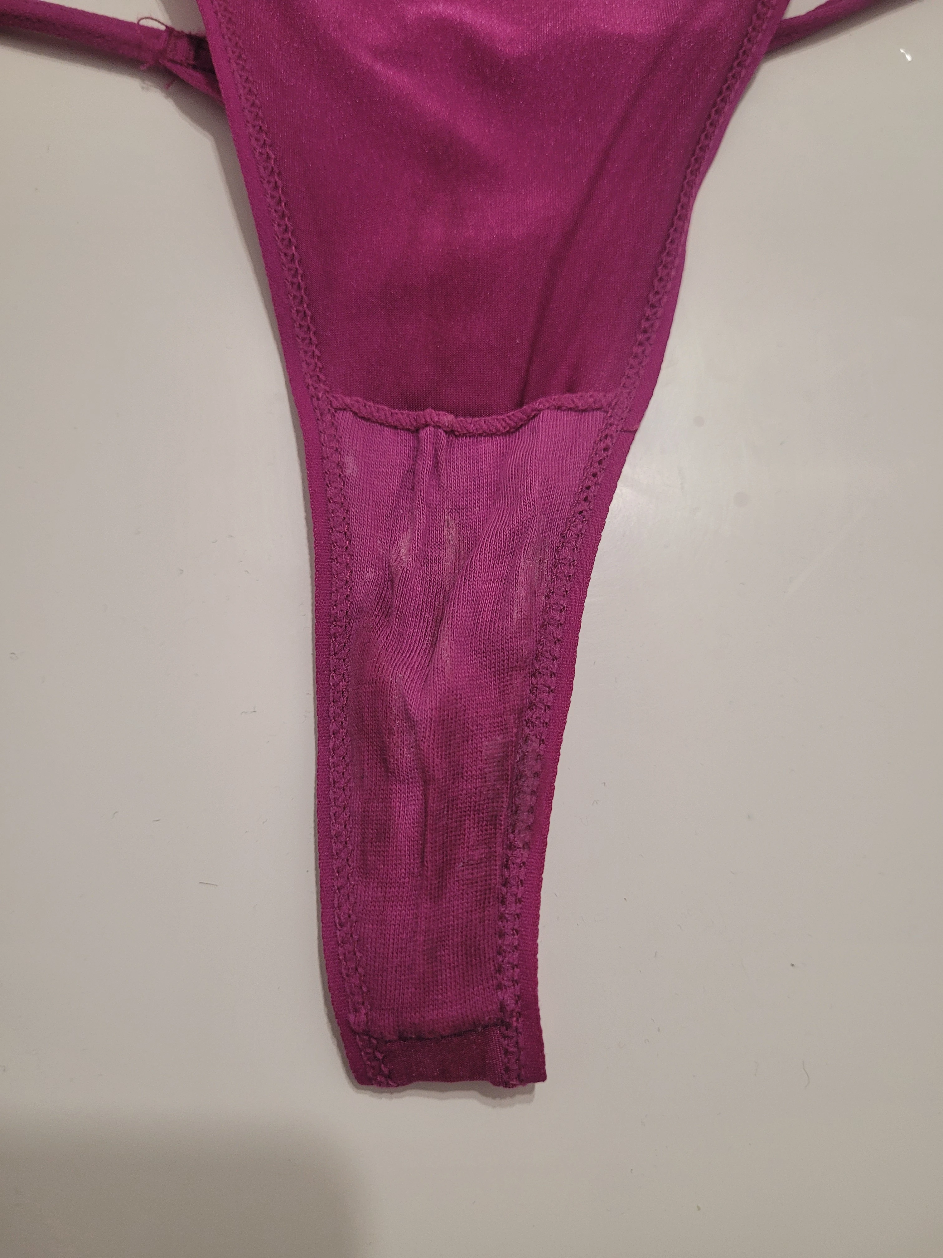 Photo de Culotte string sale du 12 avril !