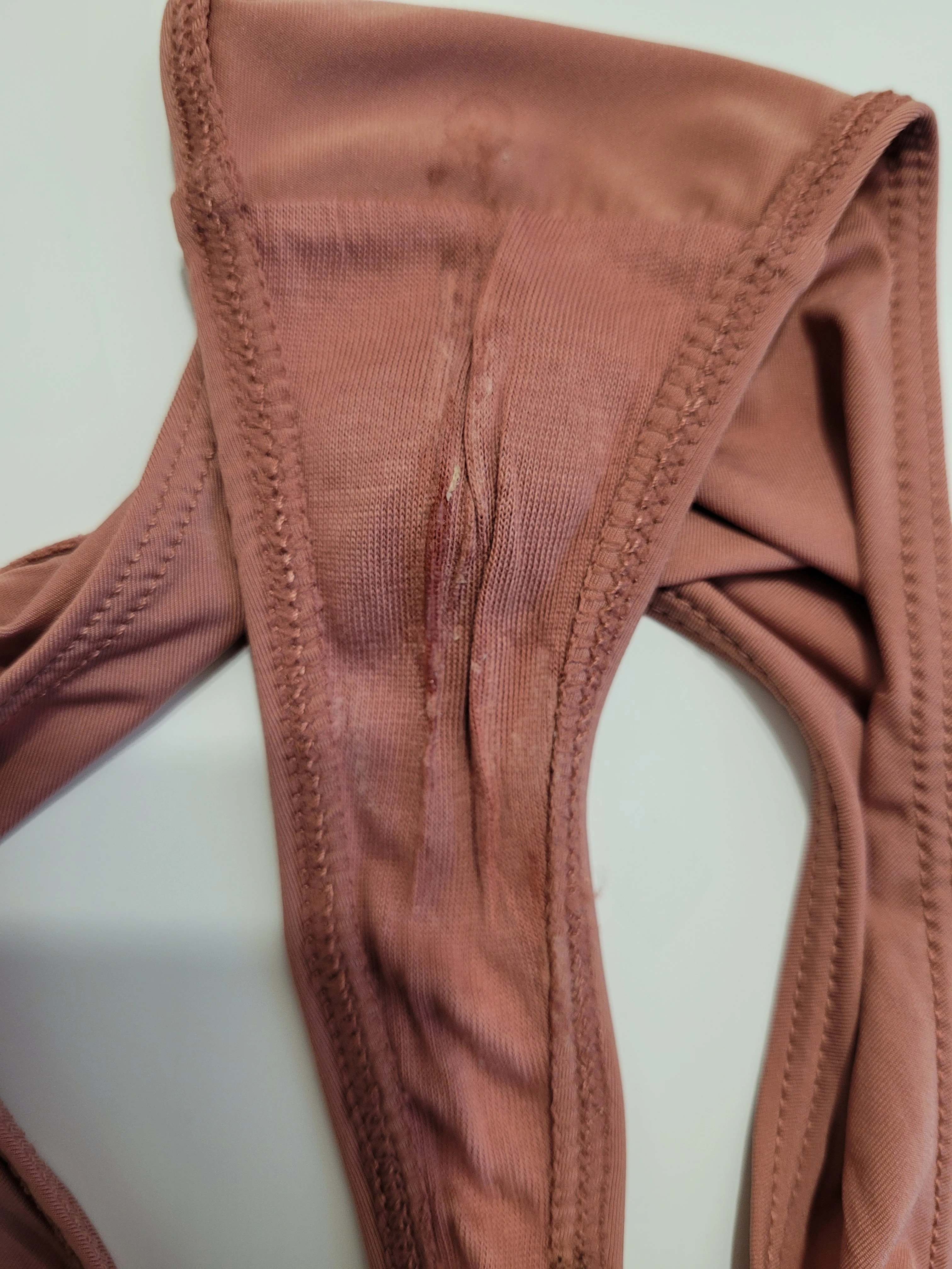 Photo de Culotte tanga sale du 31 mars !