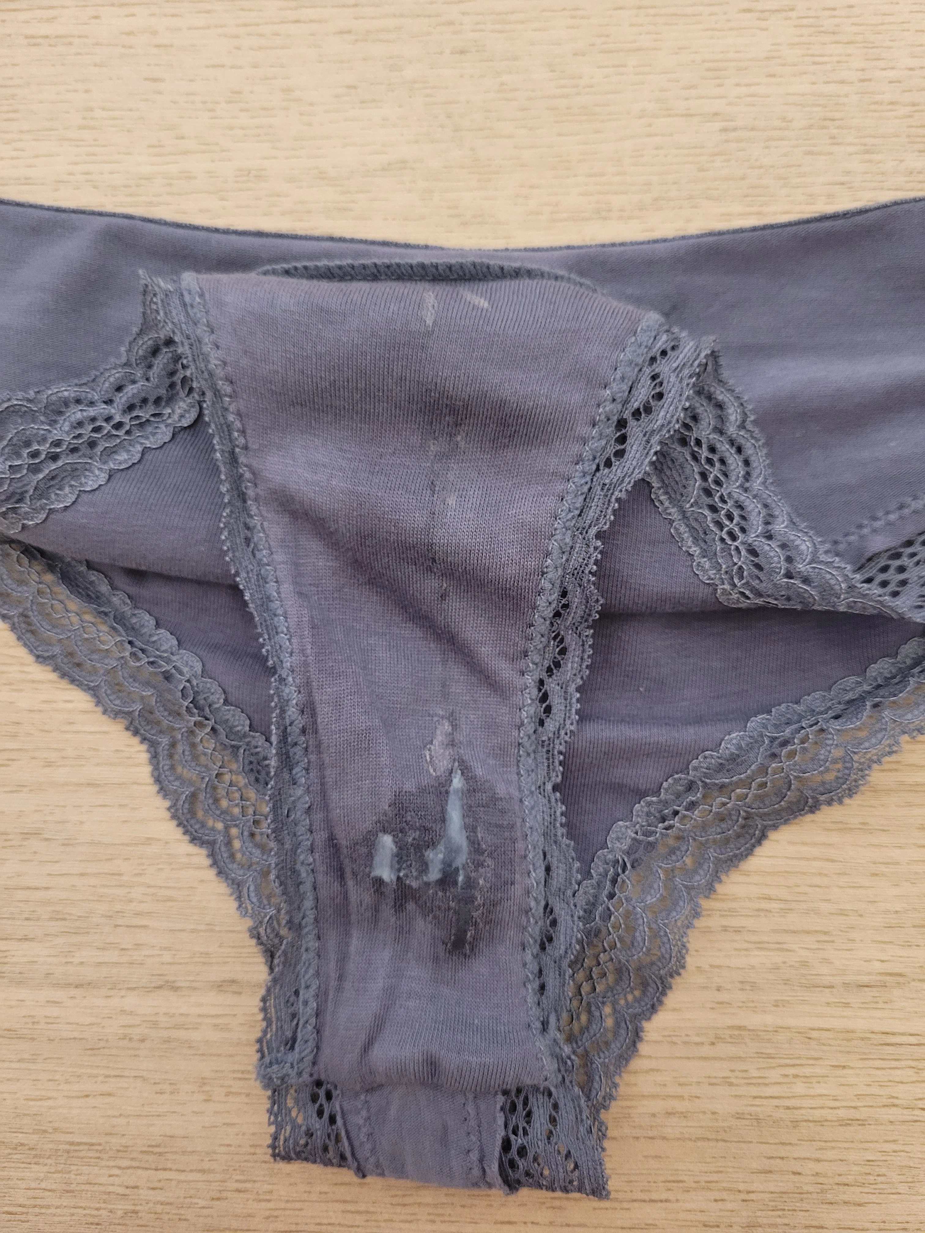 Photo de Culotte de nuit, pertes et rapport, 12 février