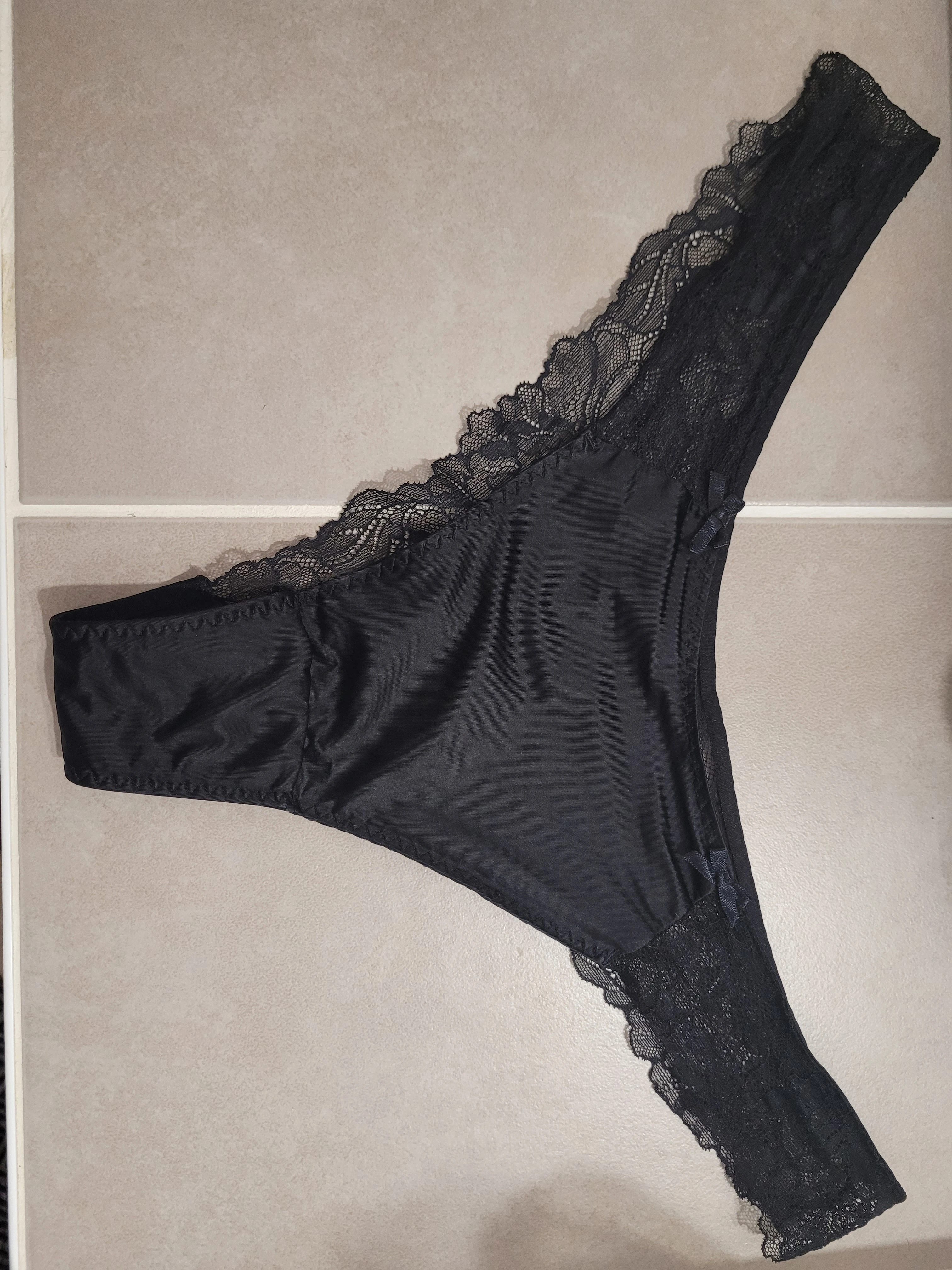 Photo de Culotte sale portée le 24 janvier !