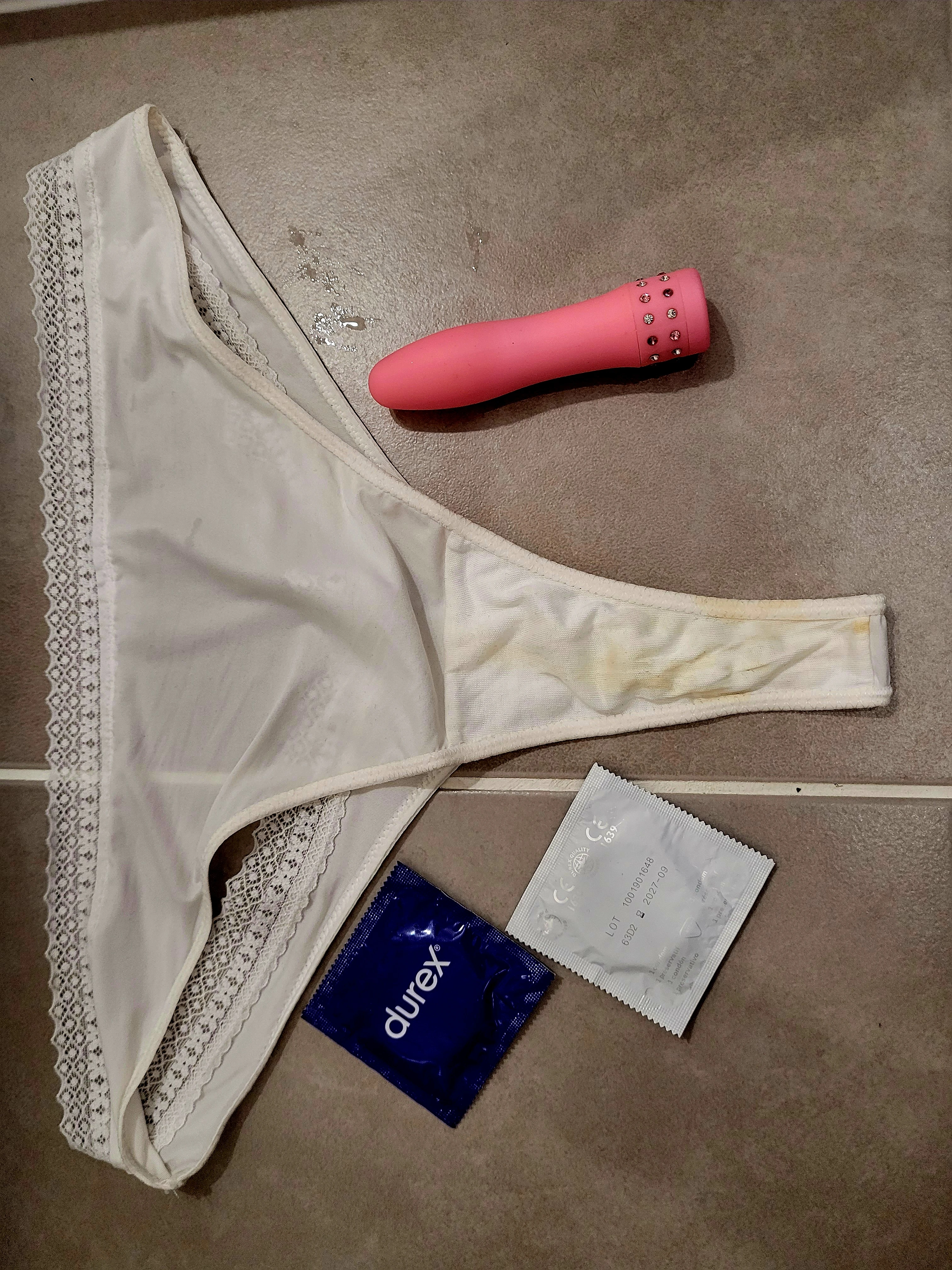 Photo de Culotte sale portée 1 nuit + 1 journée...