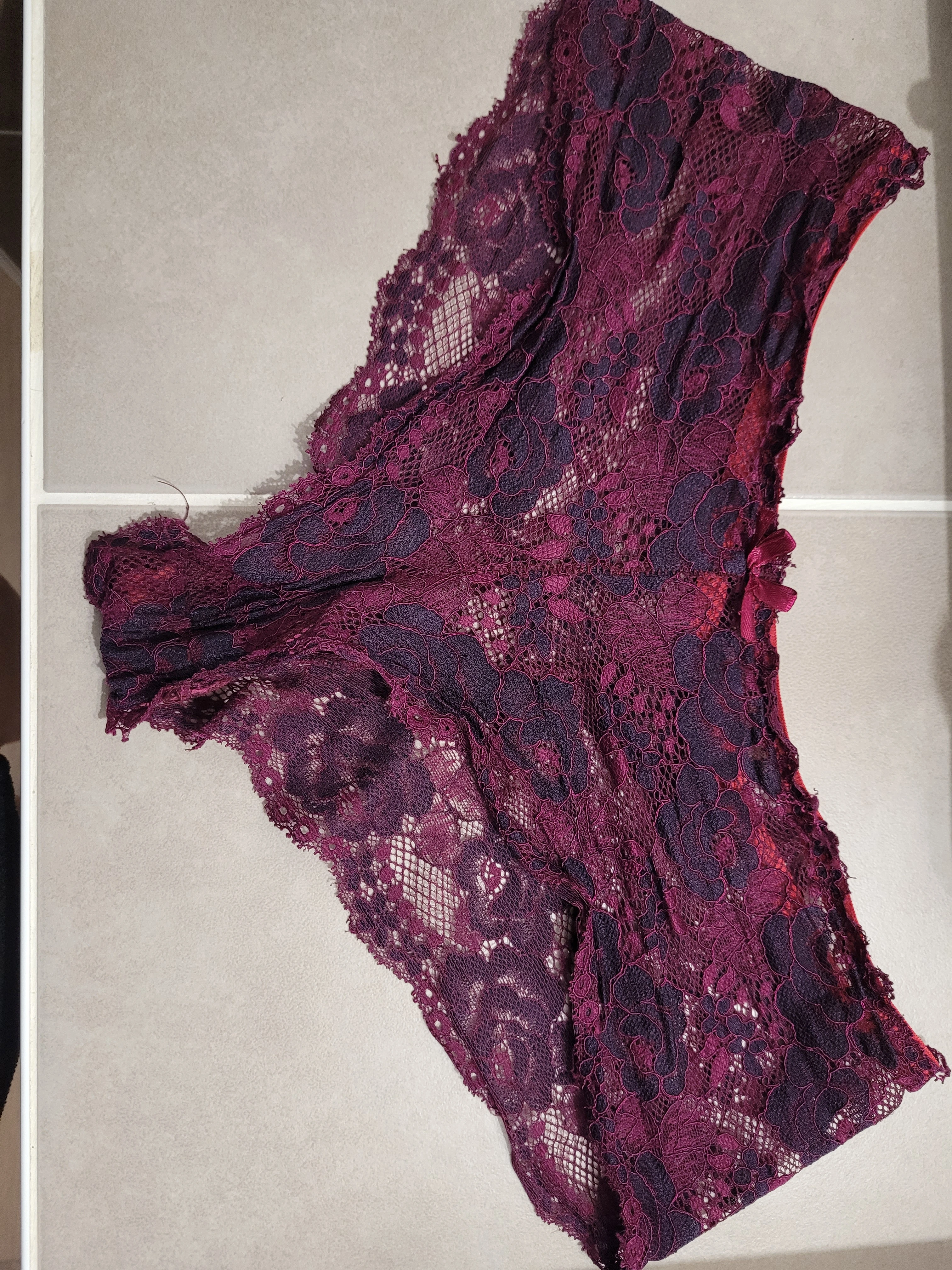 Photo de Culotte sale dans un sex-shop ! Portée le...