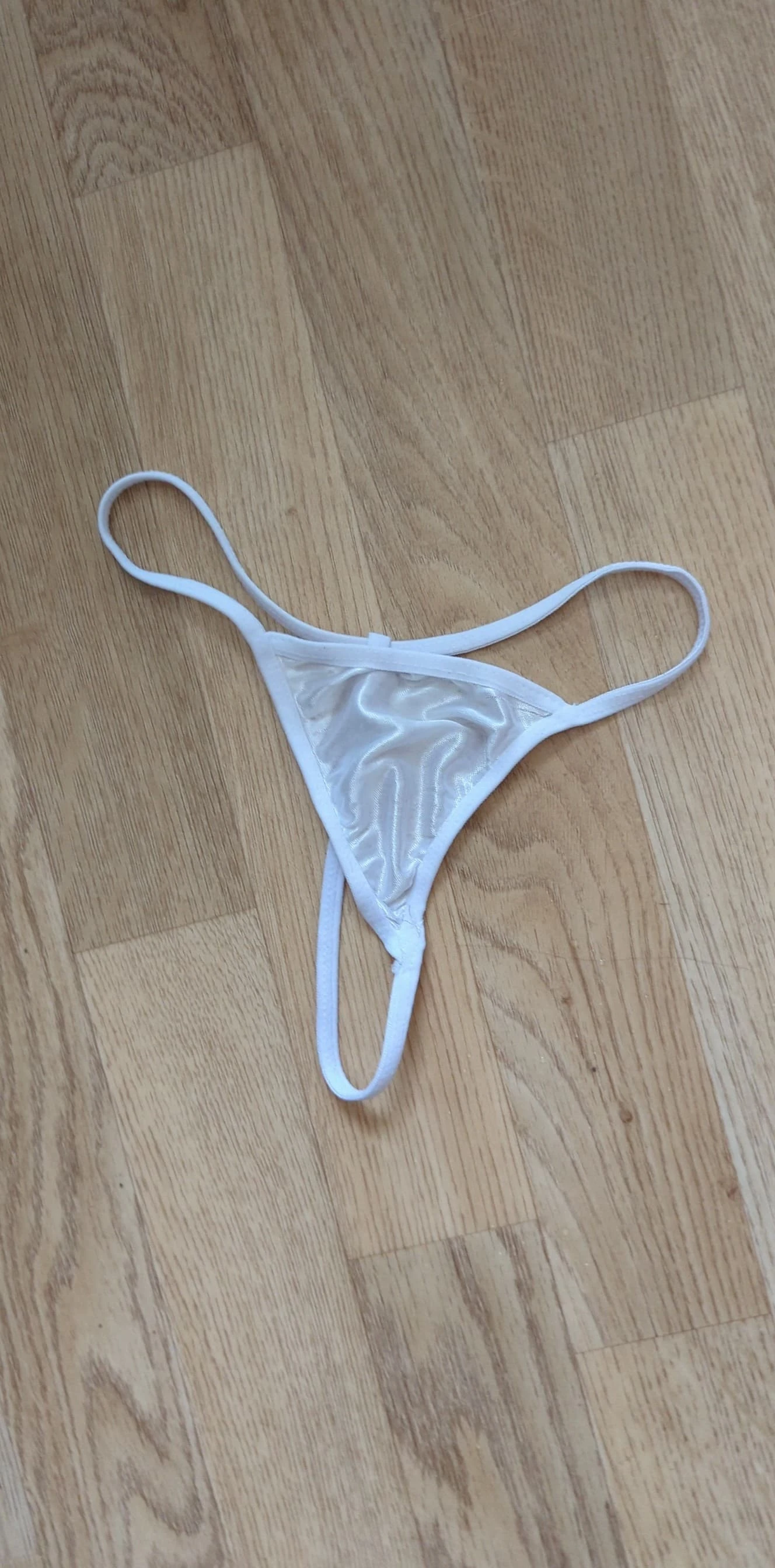 Photo de String ficelle à personnaliser …