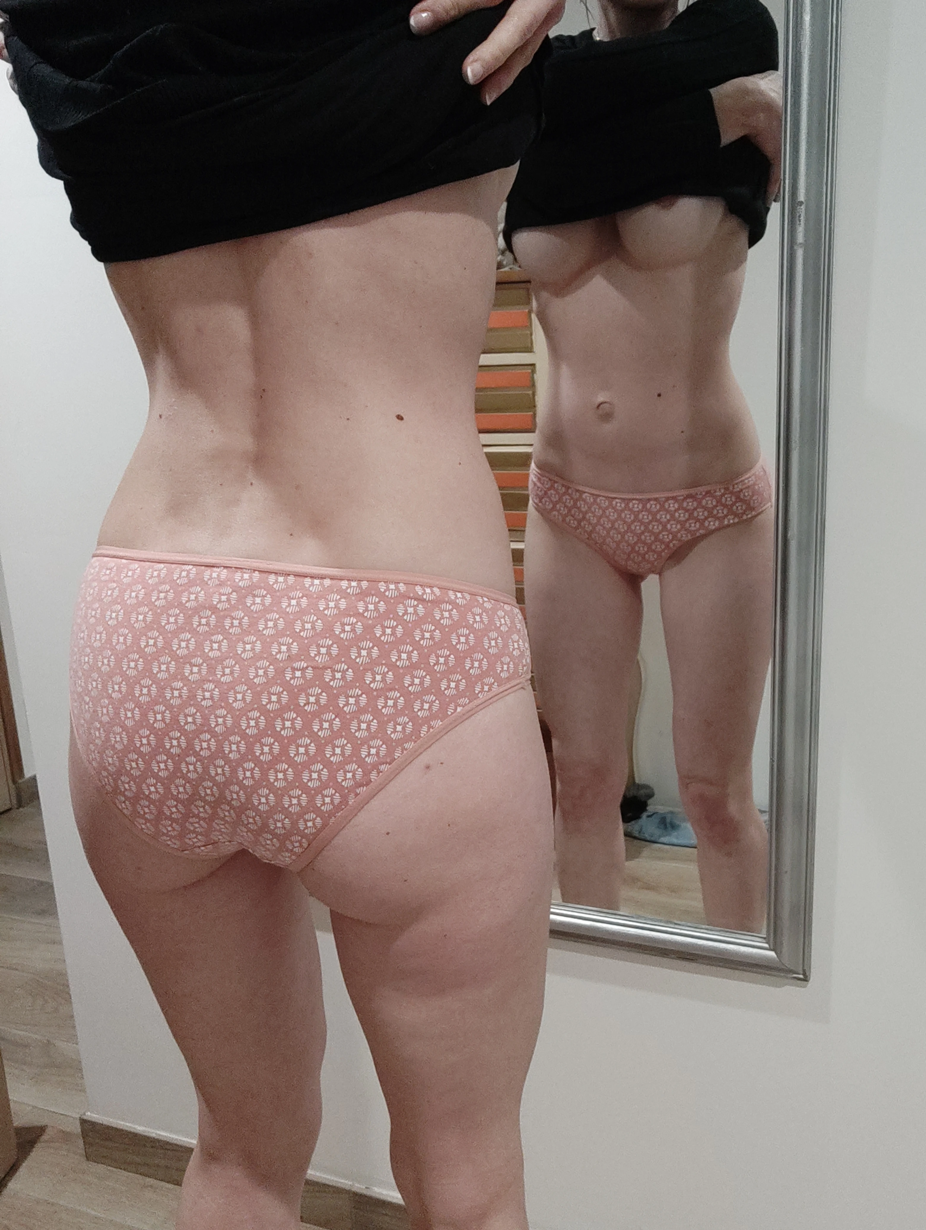 Photo de Culotte coton spécial printemps rose à point blanc