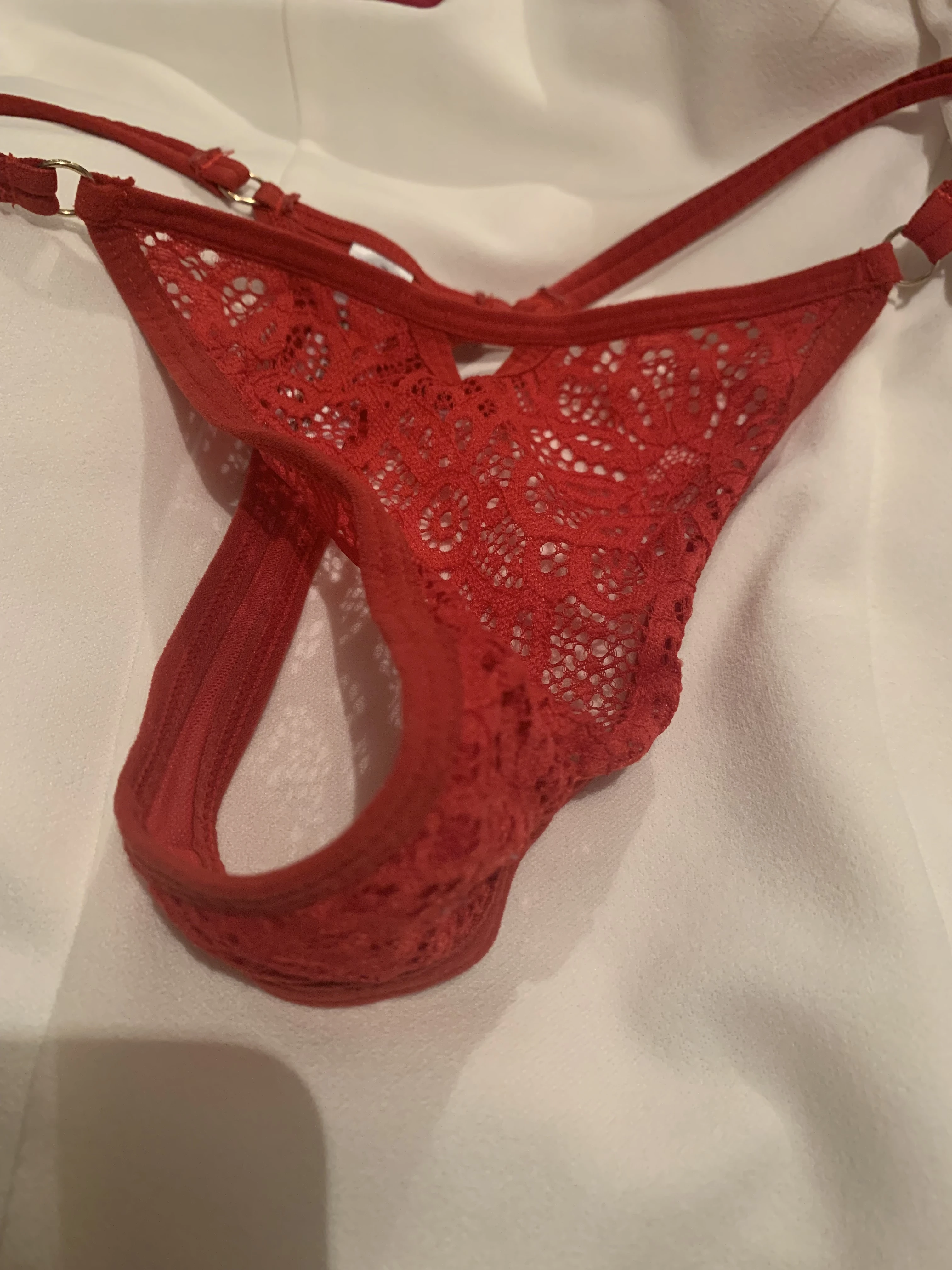 Photo de String rouge