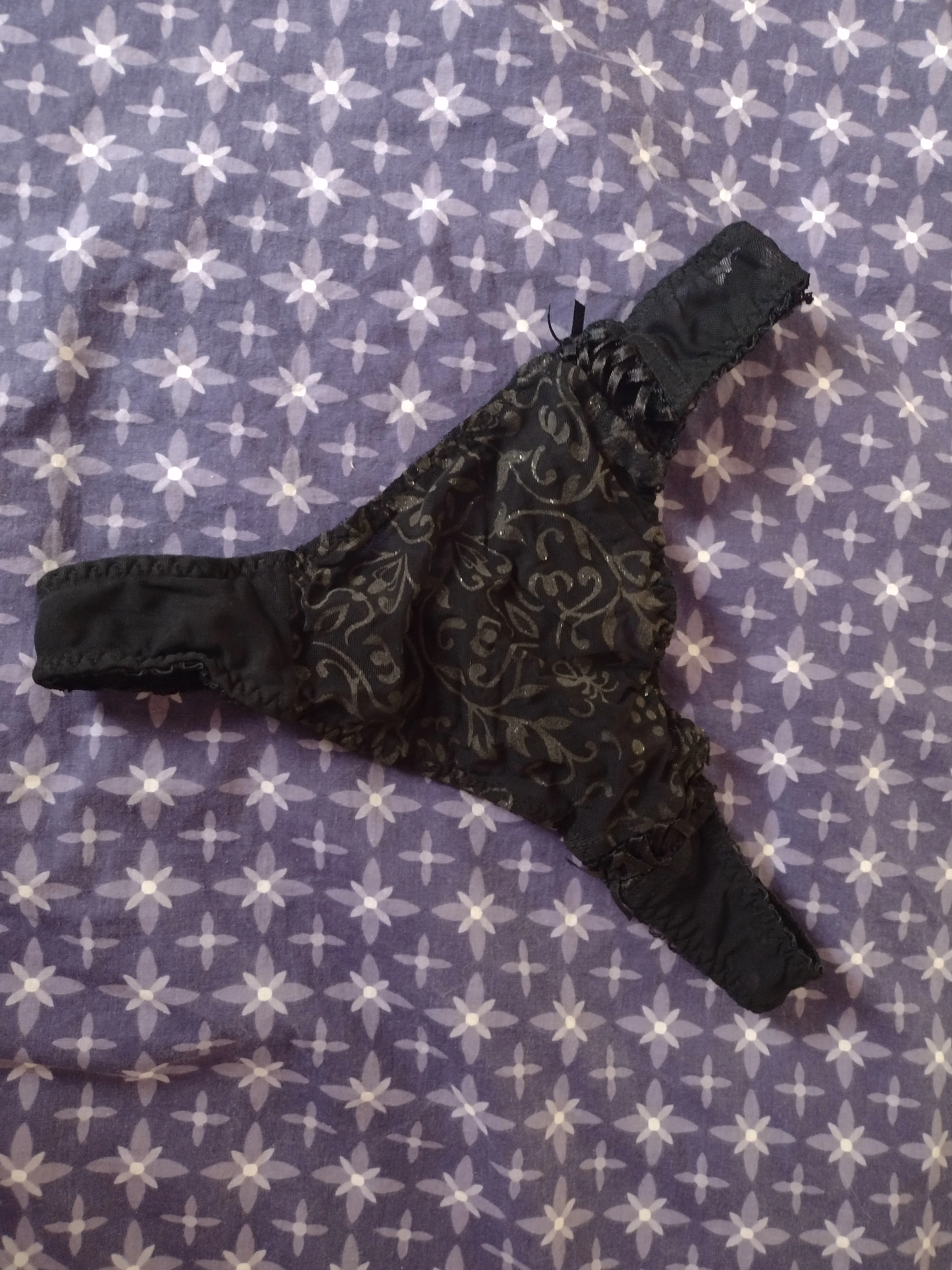 Photo de string bien sale