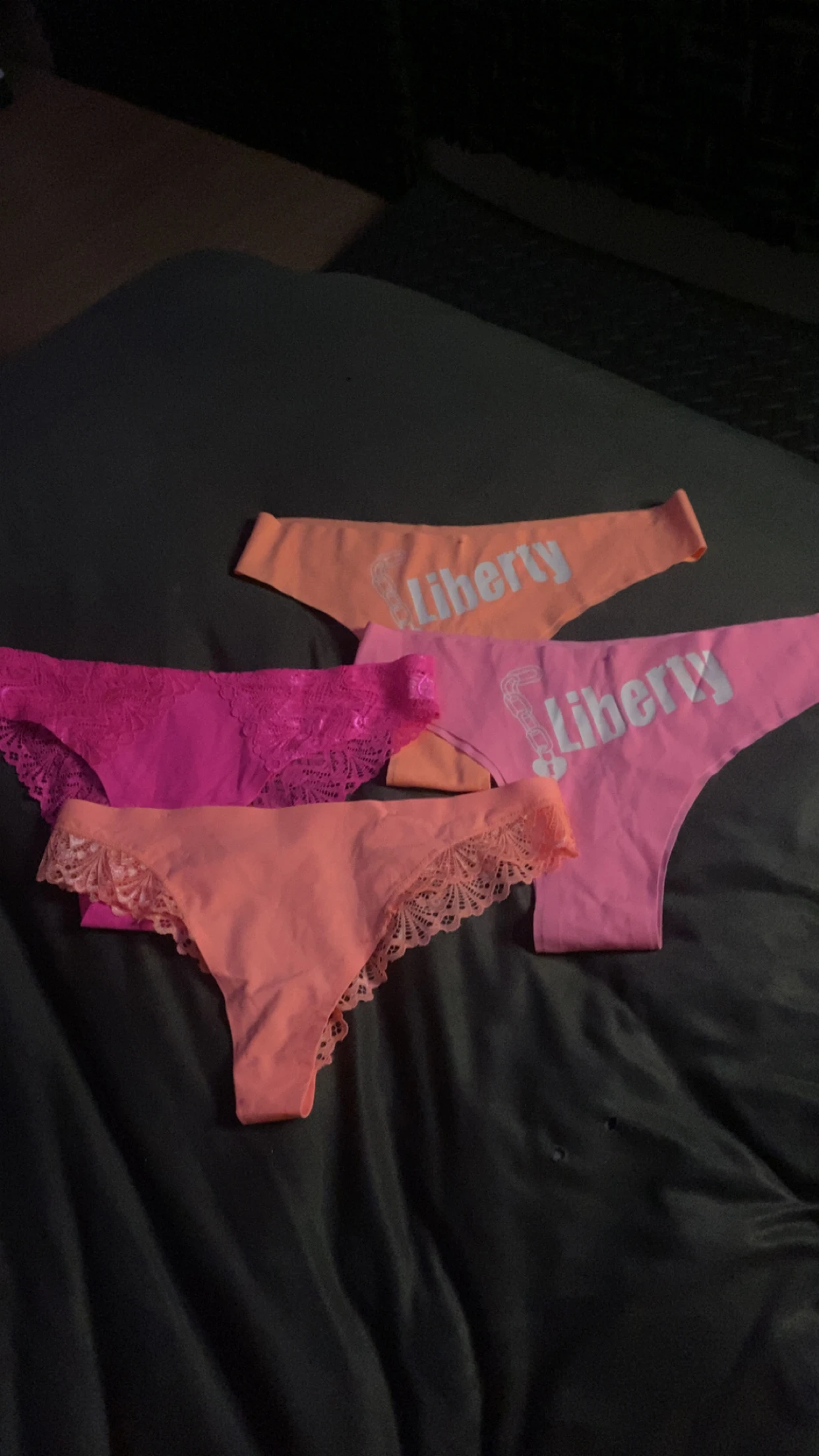 Photo de Ma petite culotte ou string pour toi