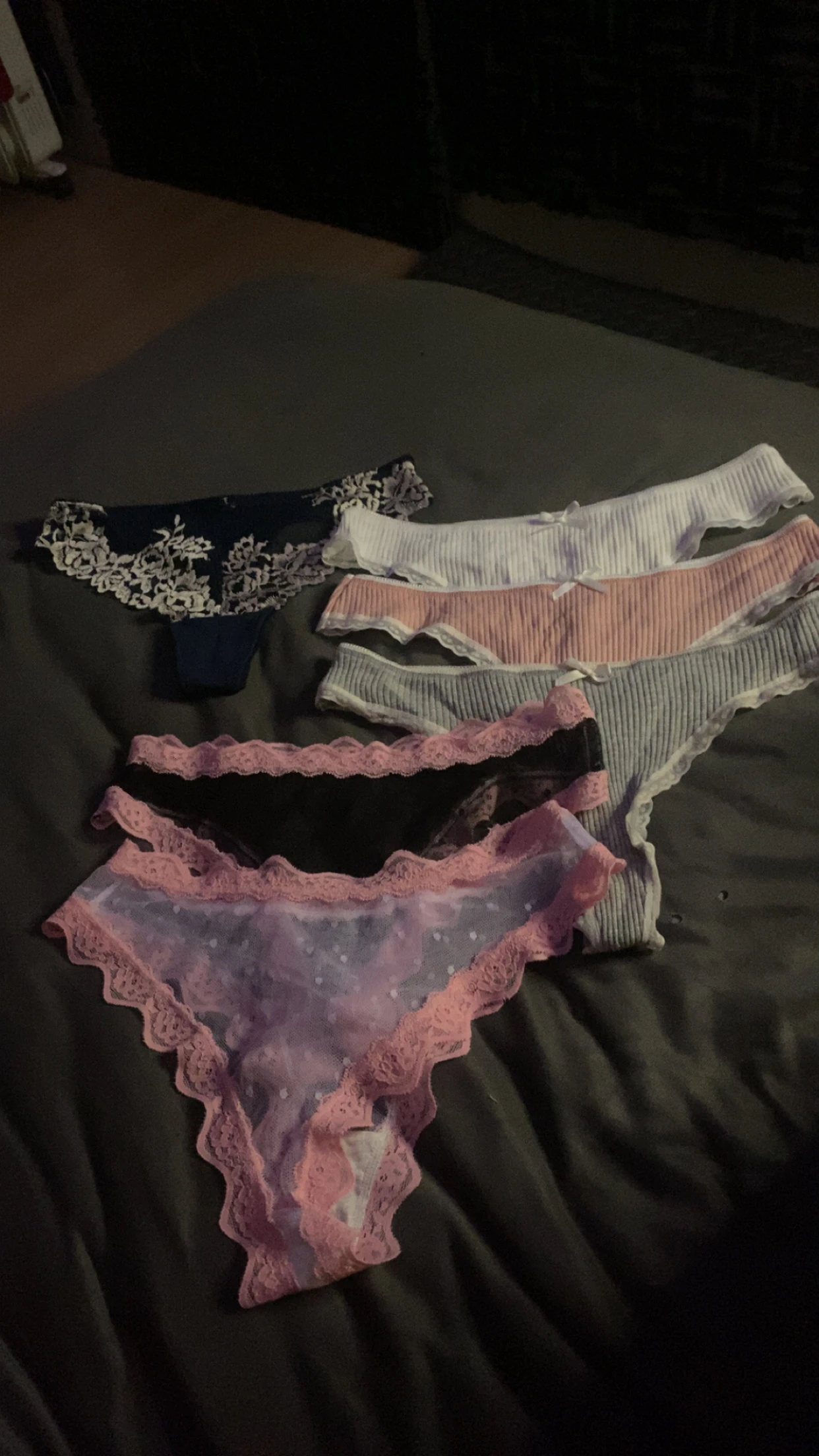 Photo de Ma petite culotte ou string pour toi
