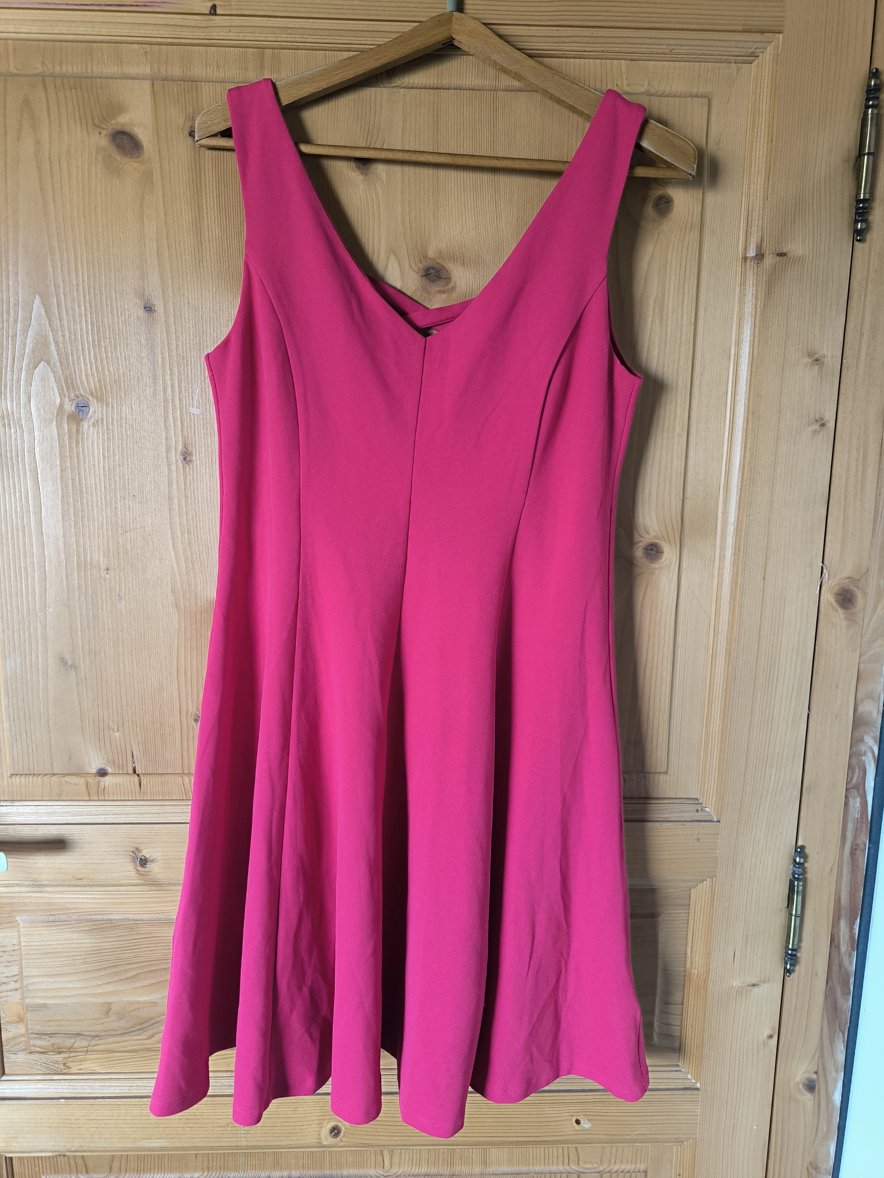 Photo de ❤️‍🔥 DESTOCKAGE SPÉCIAL – ROBE ROUGE MÉGA SEXY...