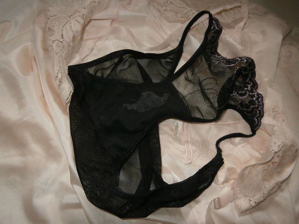 Photo de Culotte/String/Tanga porté 48h