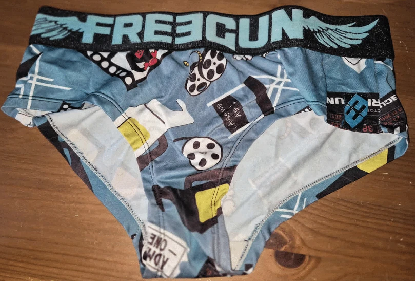 Photo de 😈💕Vieille culotte freegun💕😈