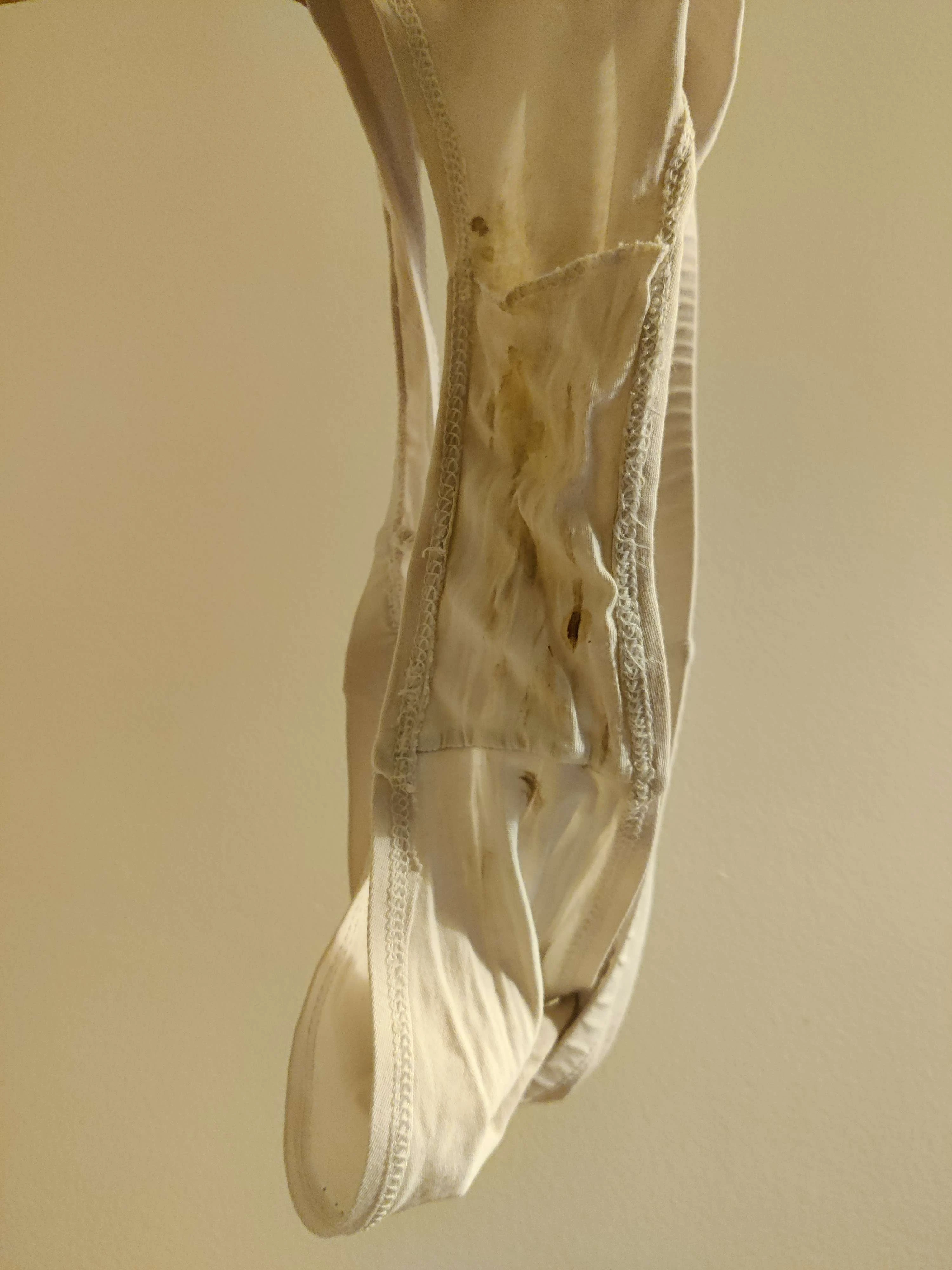 Photo de FLASH DU JOUR : culotte portée la journée...