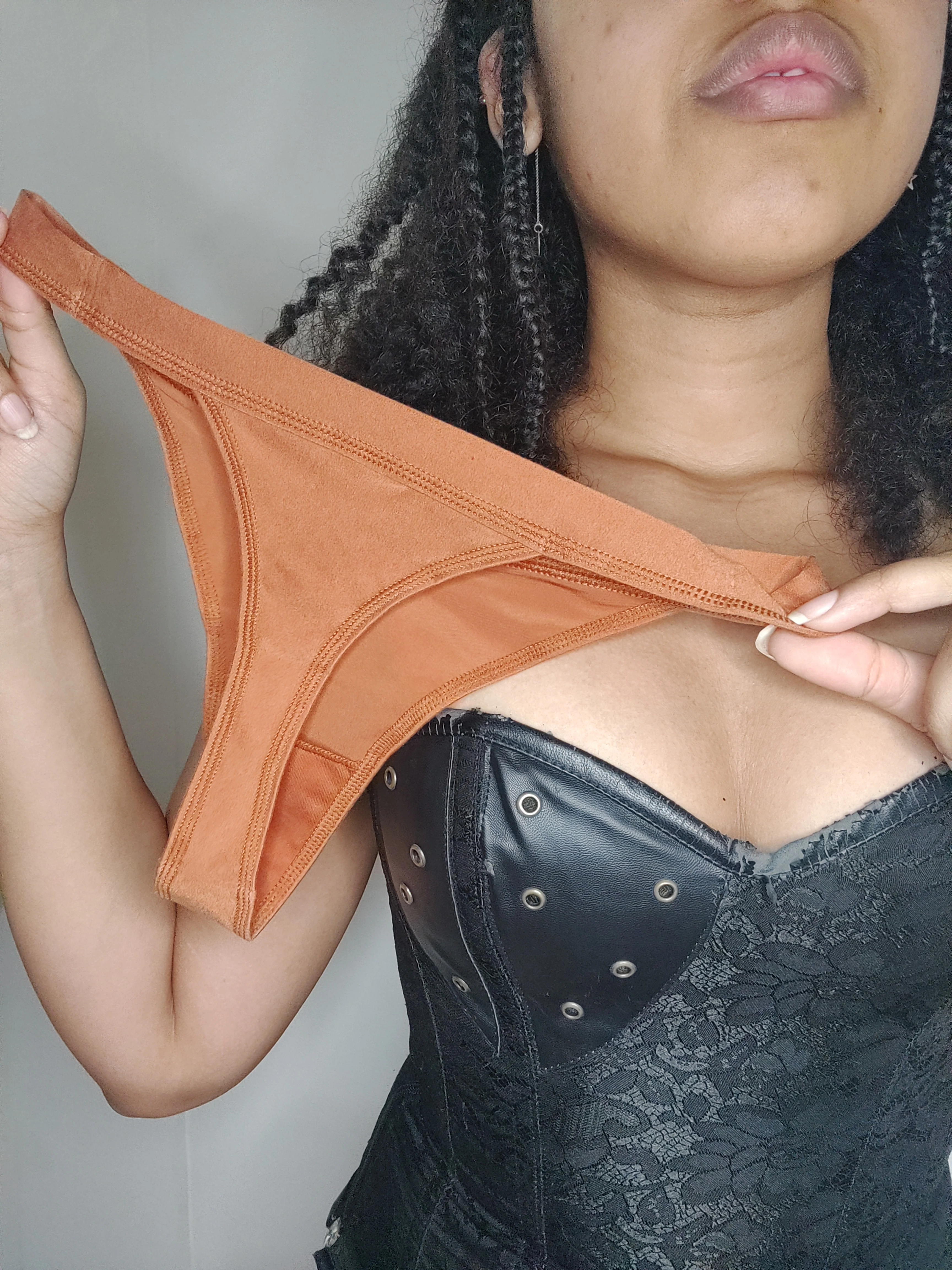 Photo de String marron