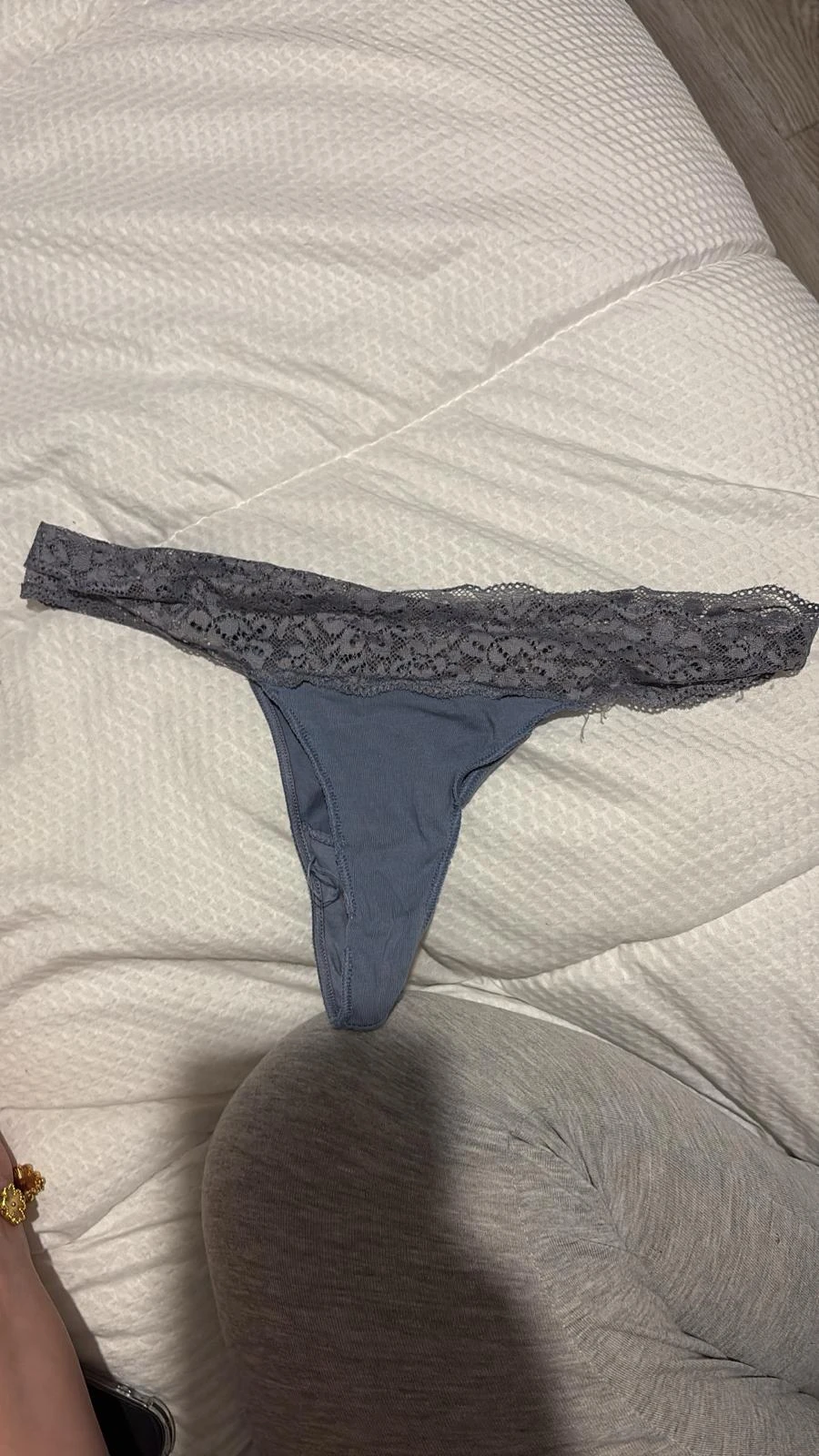 Photo de String bleu nuit