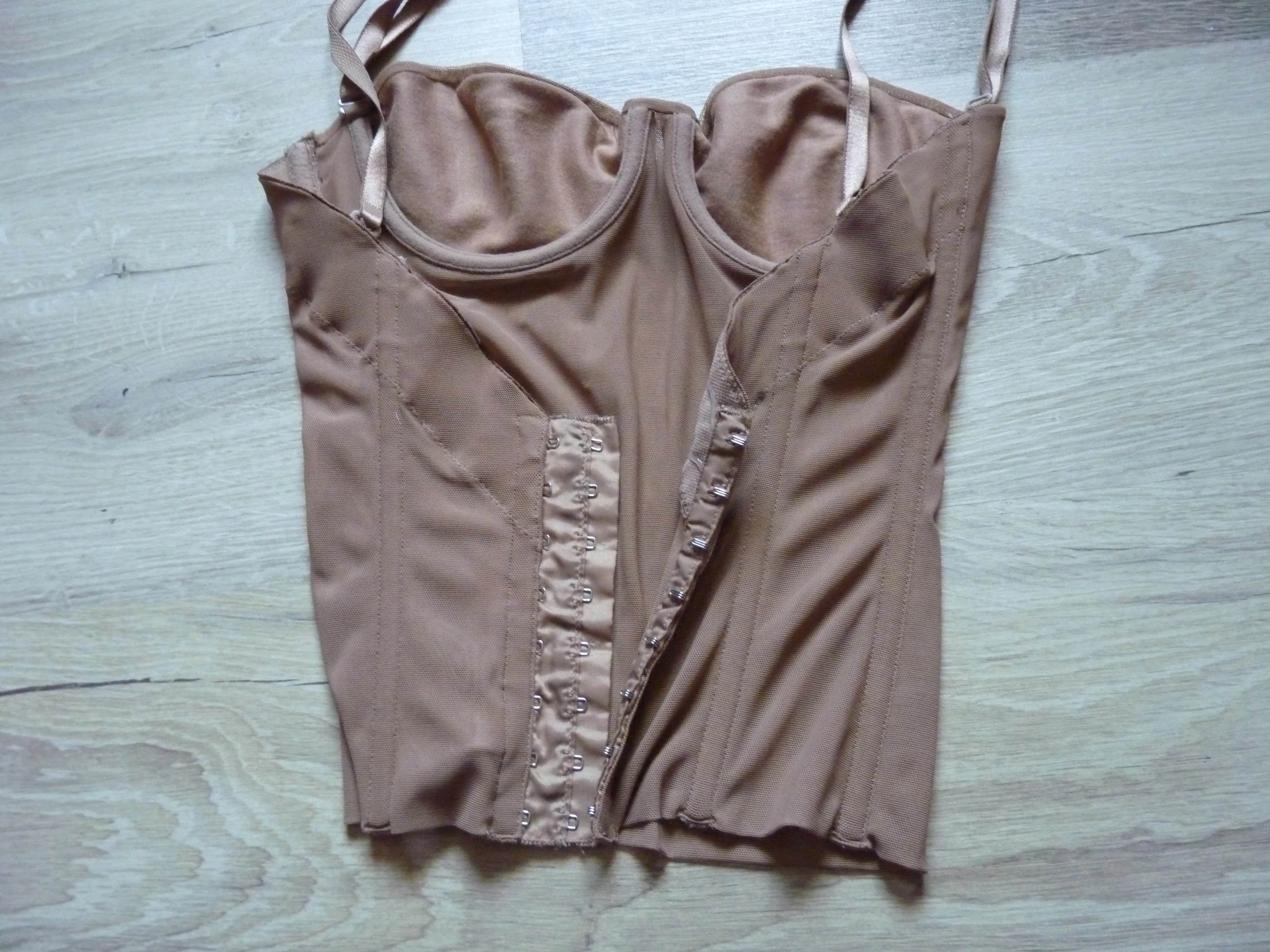 Photo de ❣️Mon petit corset porté pour toi ⭕🔴😘 +...