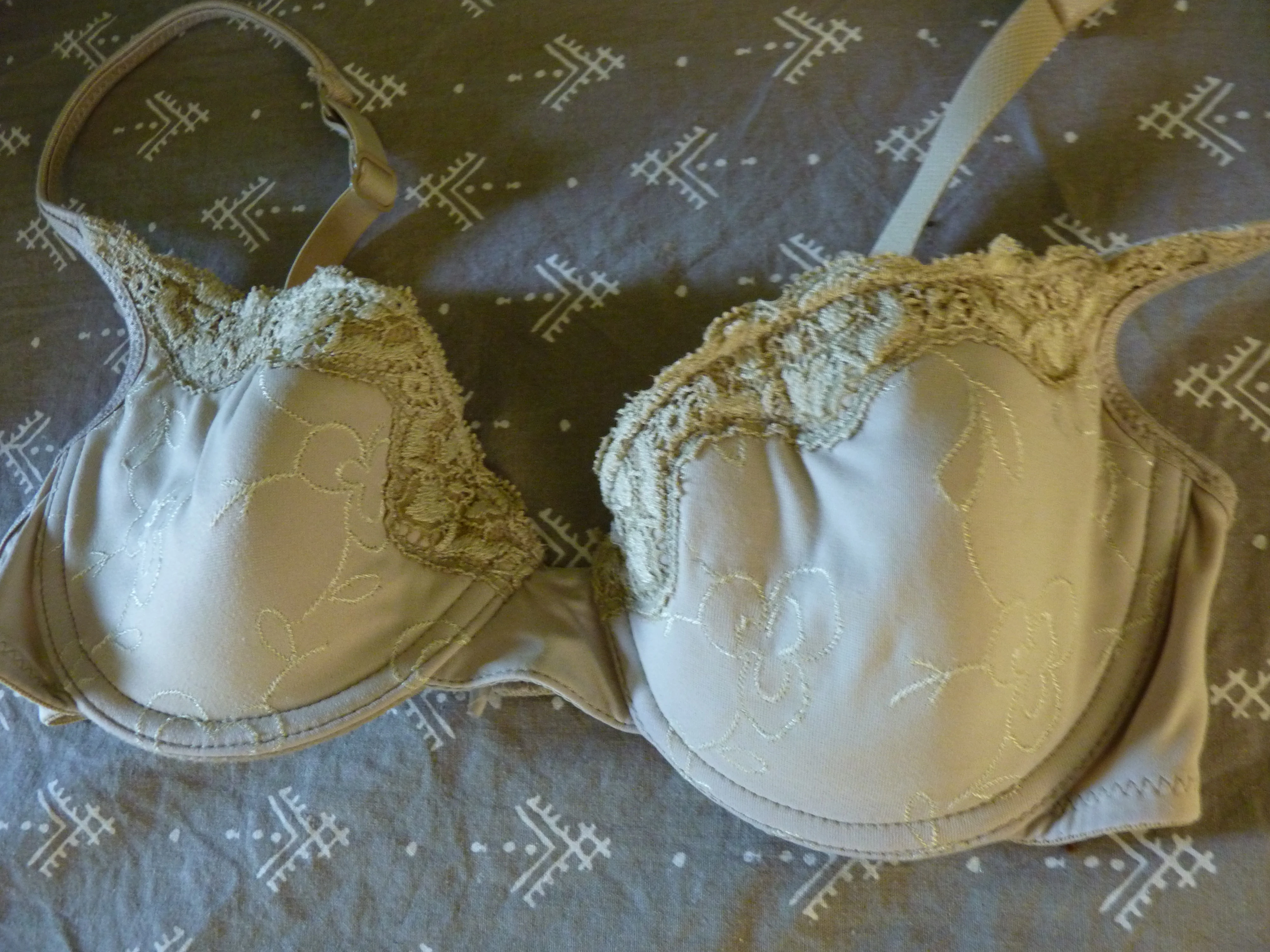 Photo de 👑👑 Mon soutien gorge porté 3 jours pour...