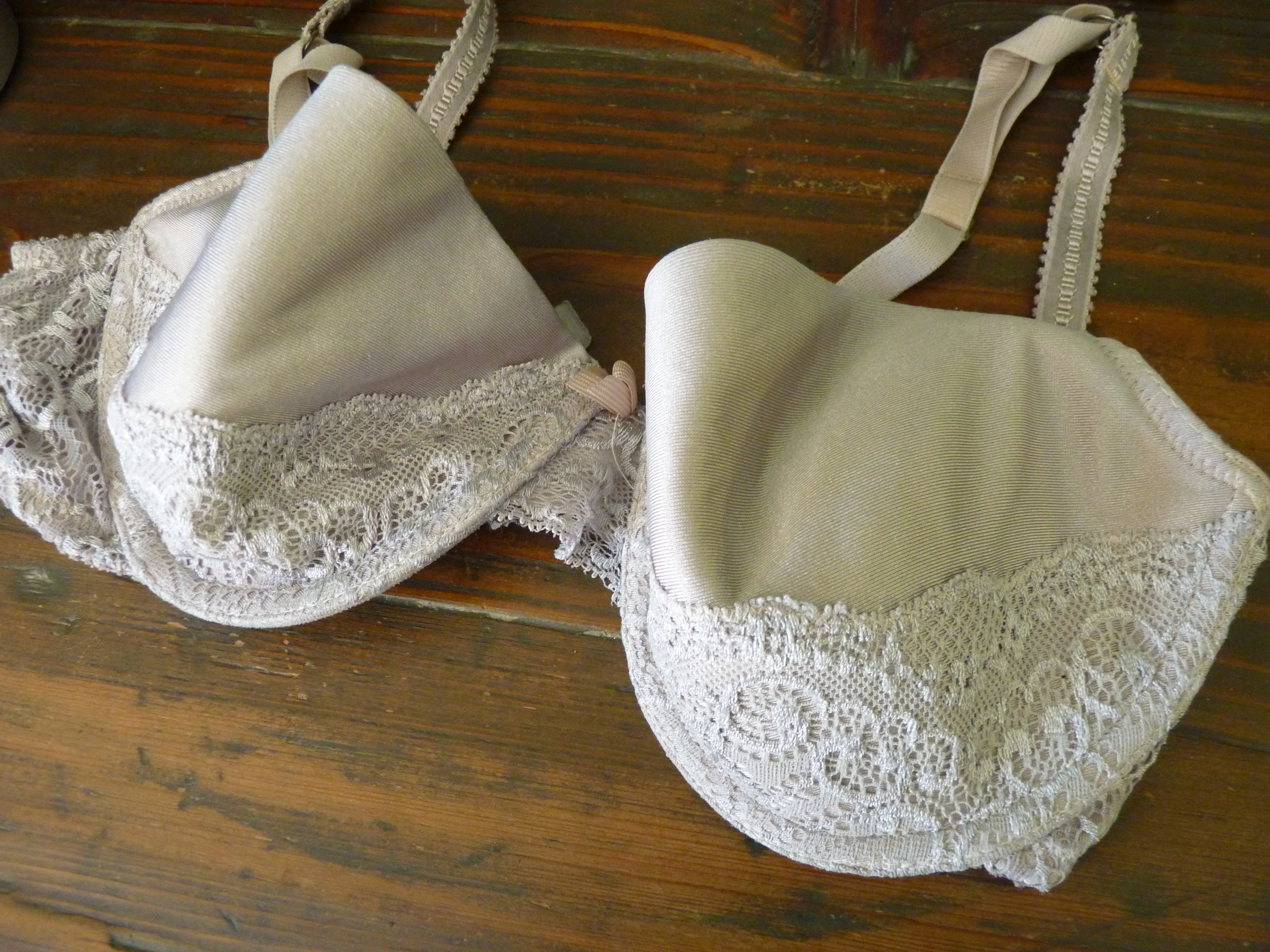 Photo de 🔺🔺 »Soutien-gorge intime et sensuel à découvrir » 🔺🔺+ photo...