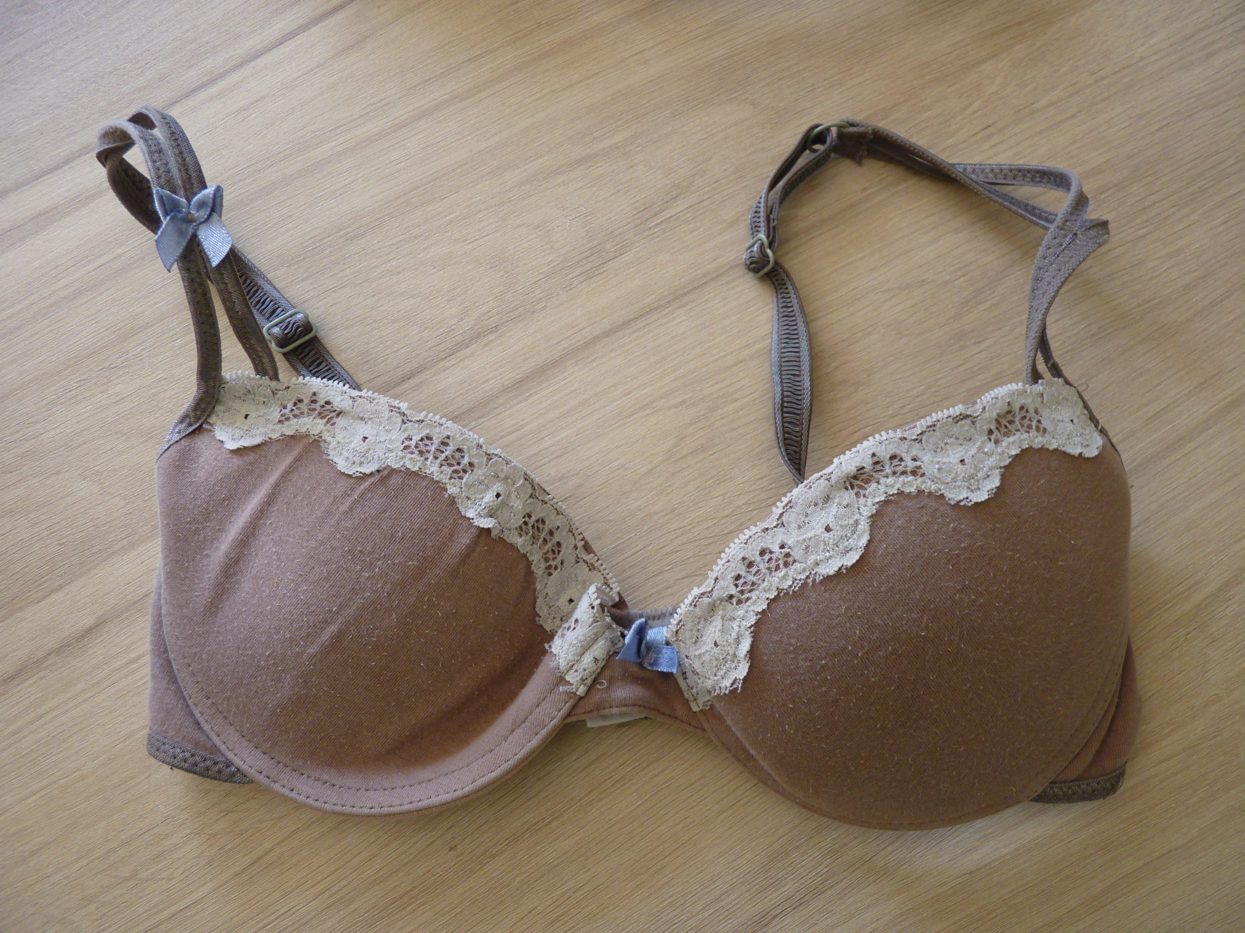 Photo de 😍 Douceur et plaisir d’un soutien gorge porté...