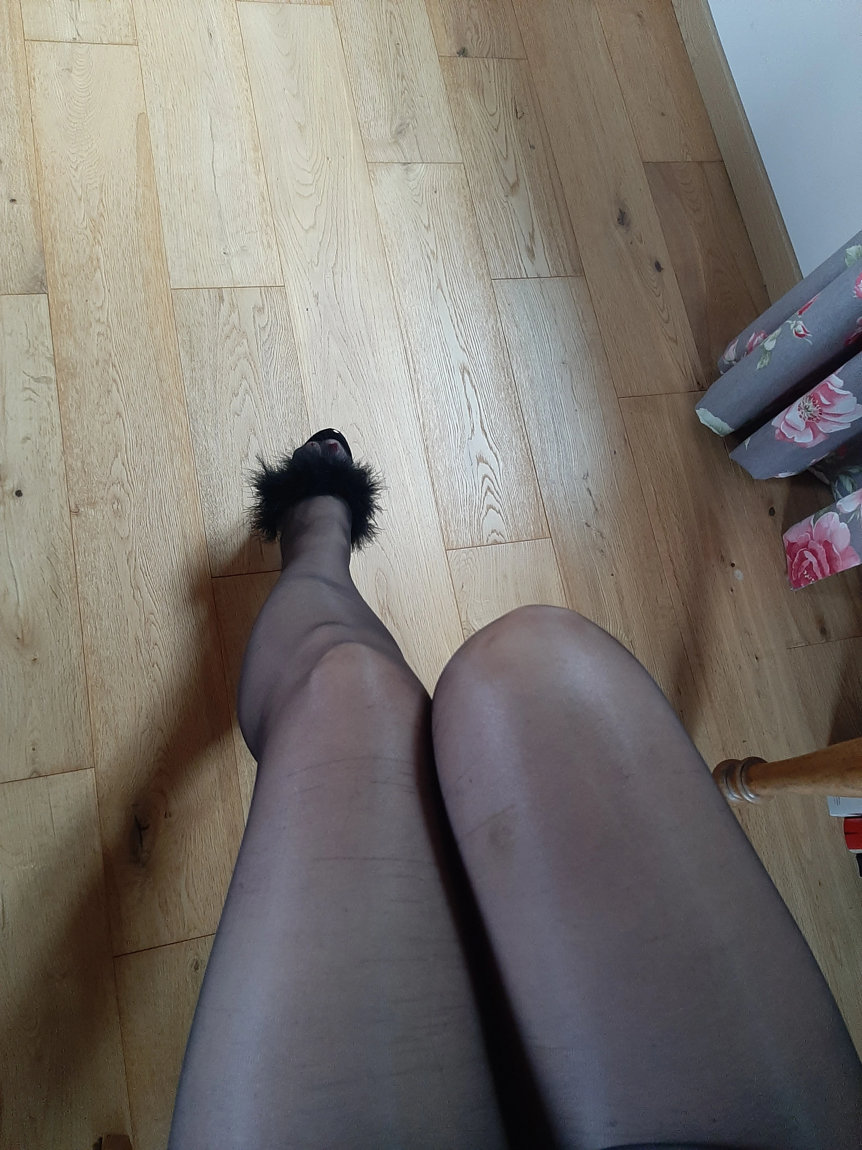 Photo de Collants, strings et vidéo