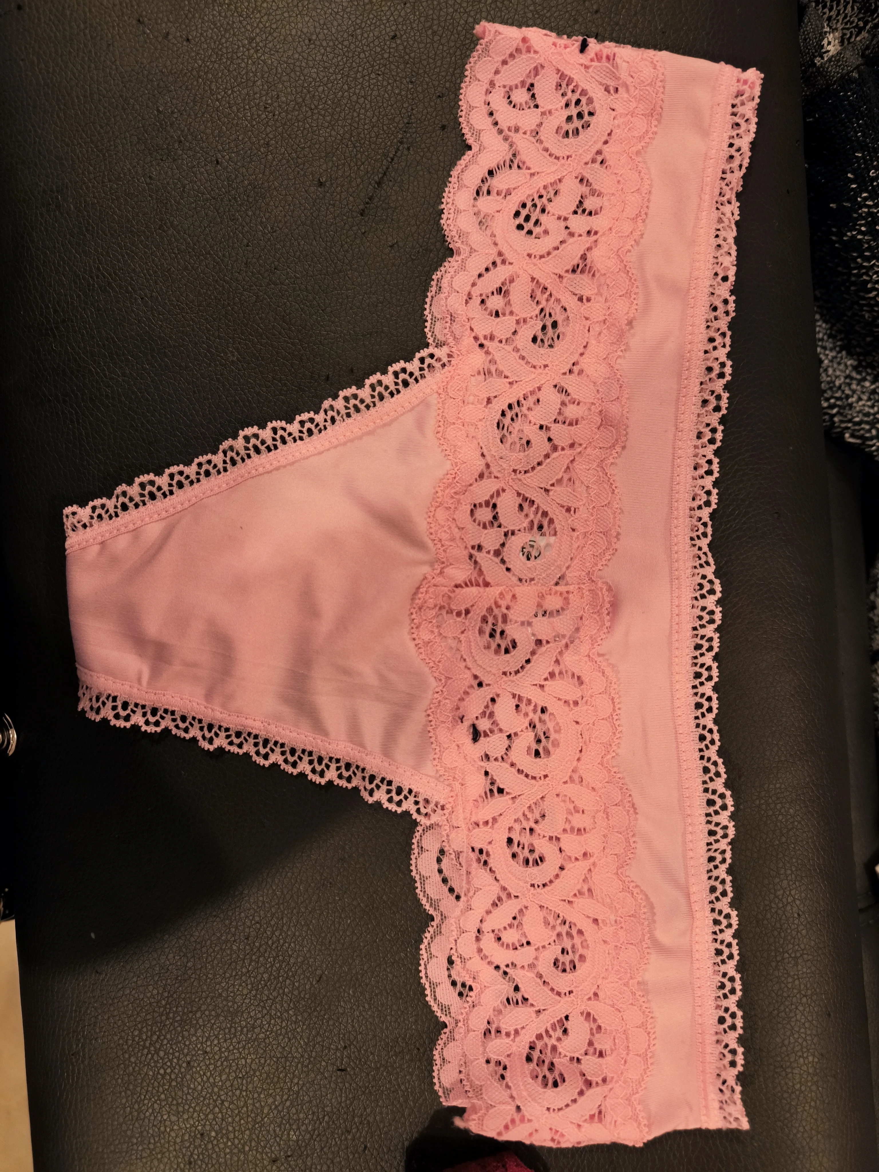 Photo de Tanga porté par un trans