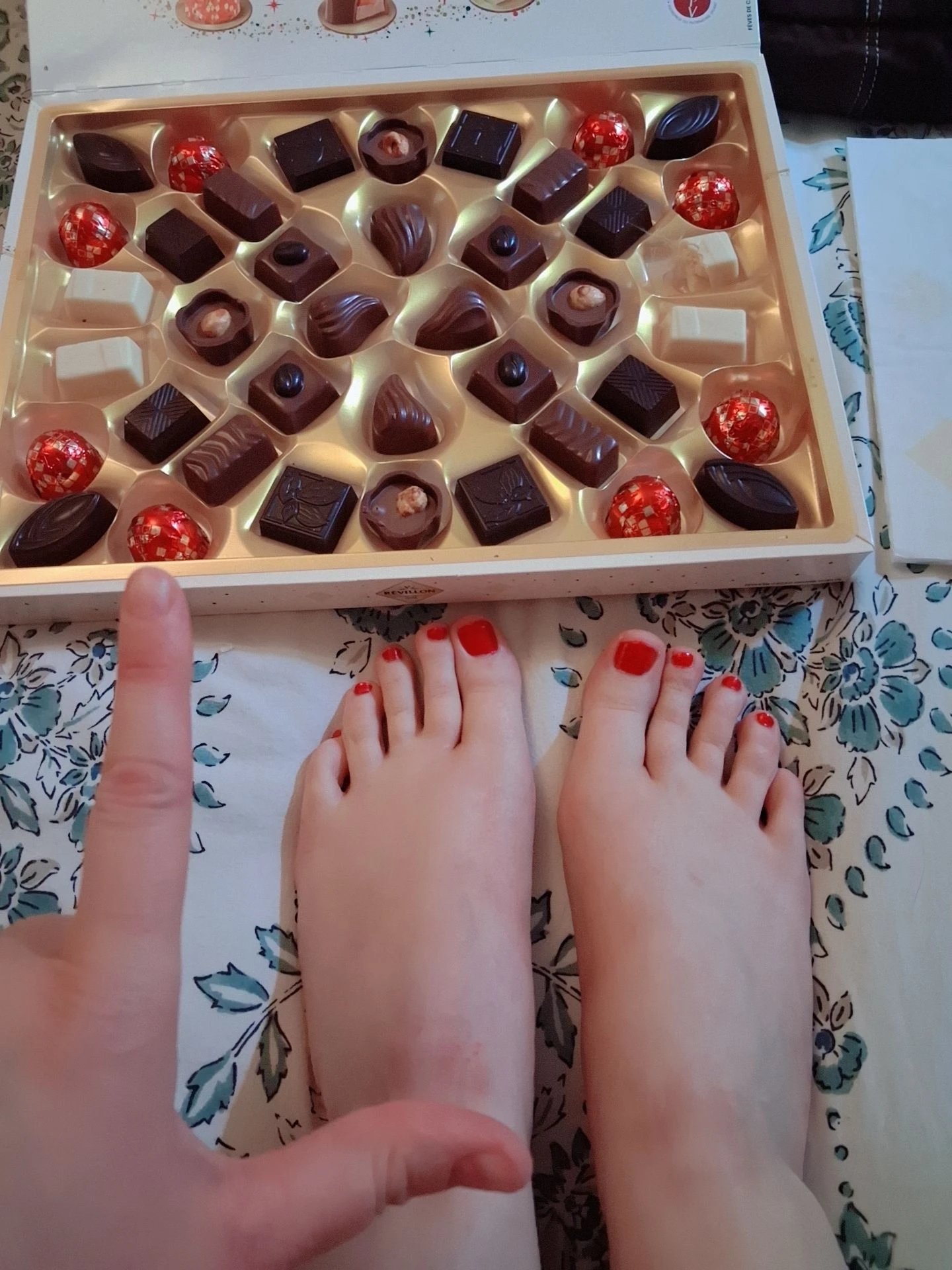Photo de Offre moi des chocolats 🍫