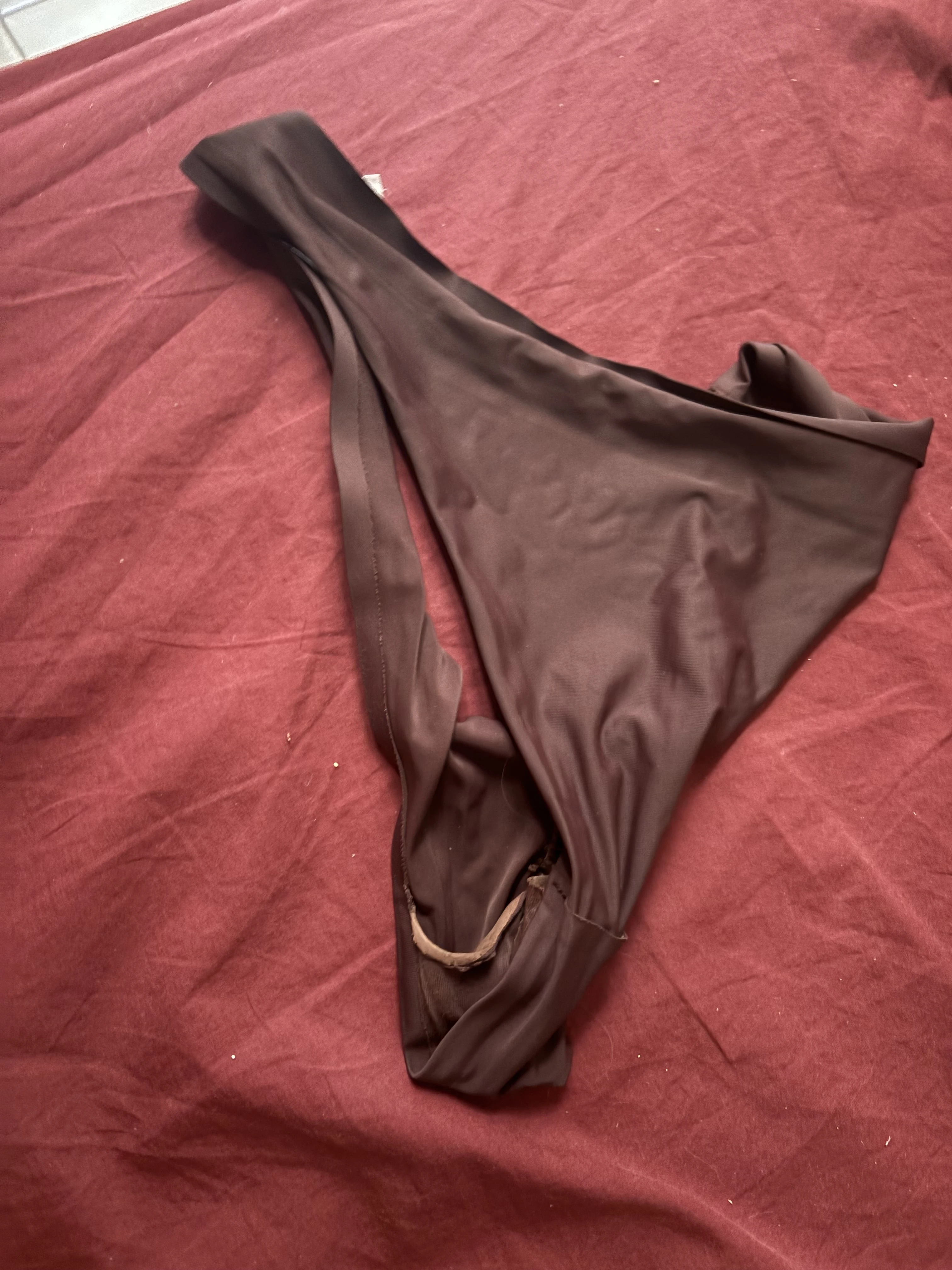 Photo de Culotte portée avec cette chaleur 🥵