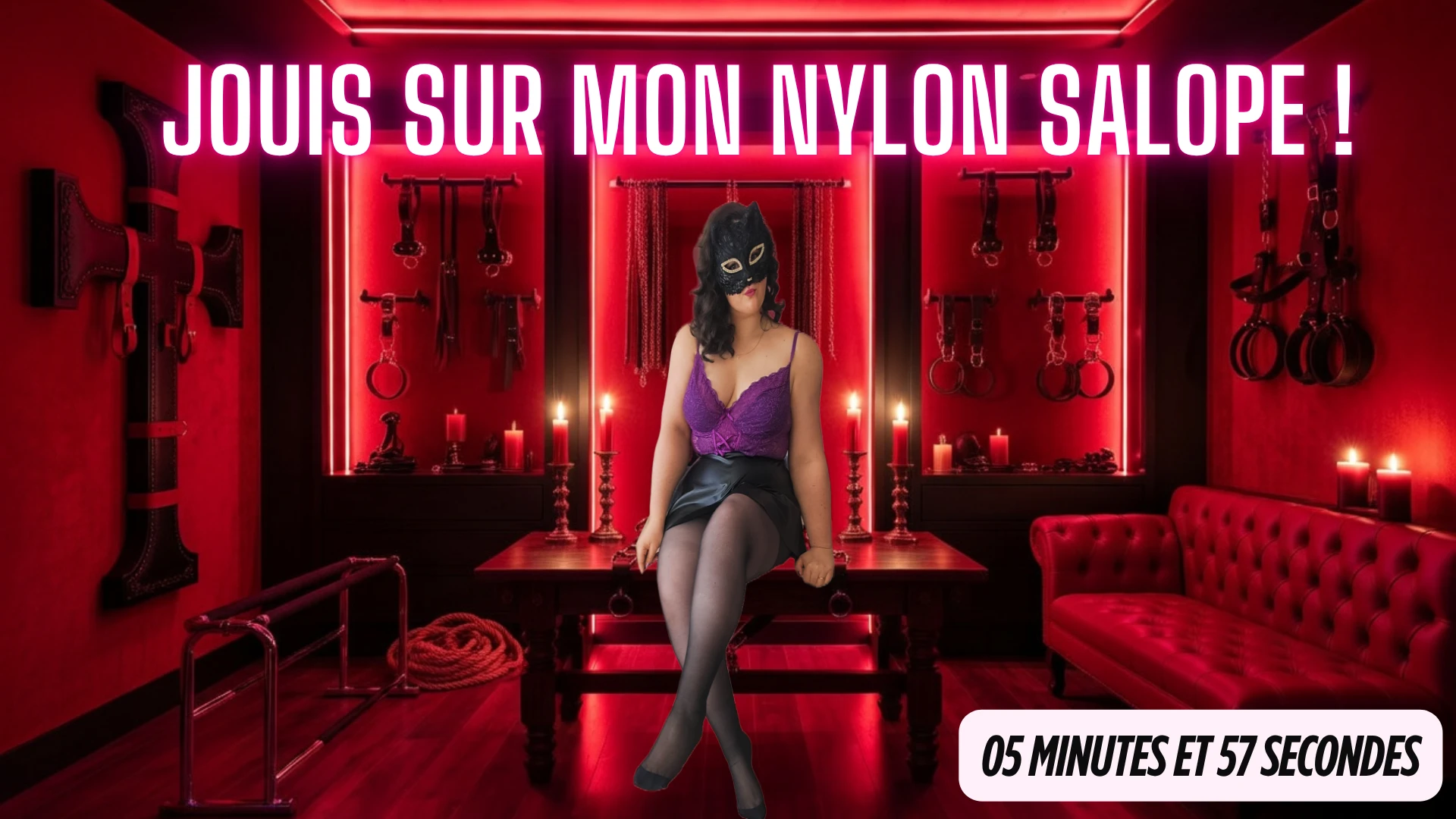 Photo de 86. Jouis sur mon nylon salope !
