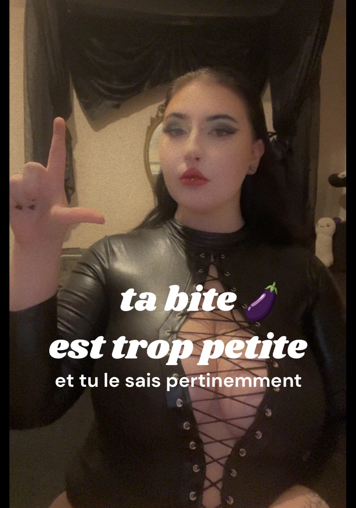 Photo de Vidéo Joy hard soumis