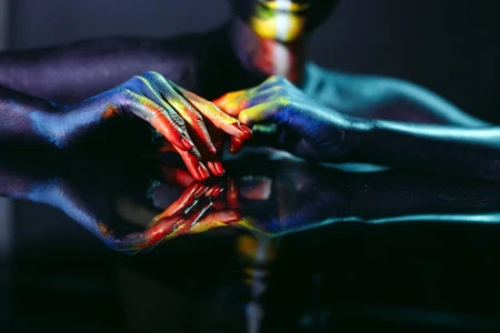 Photo de 1 peinture corporelle