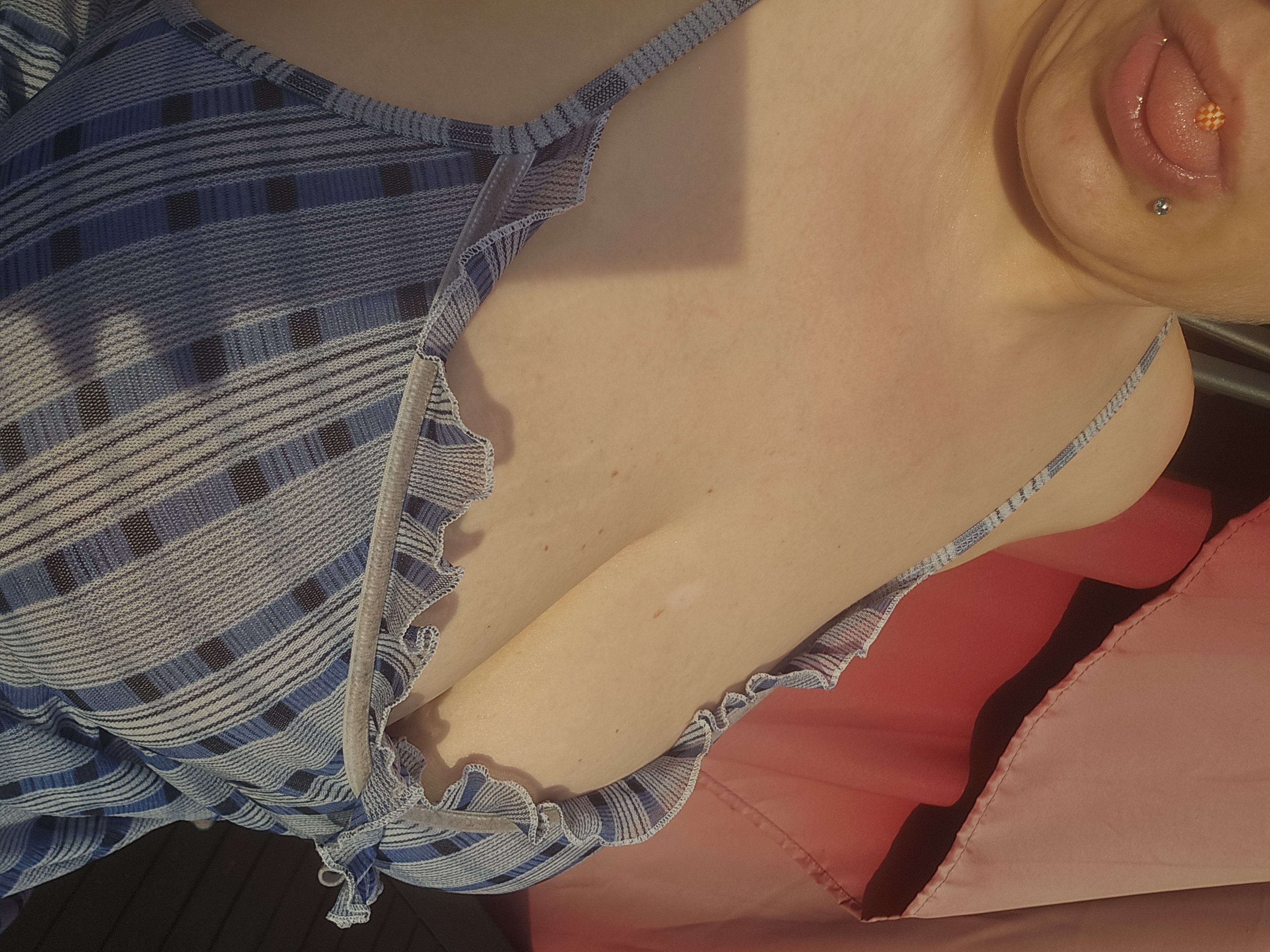 Lyana_69