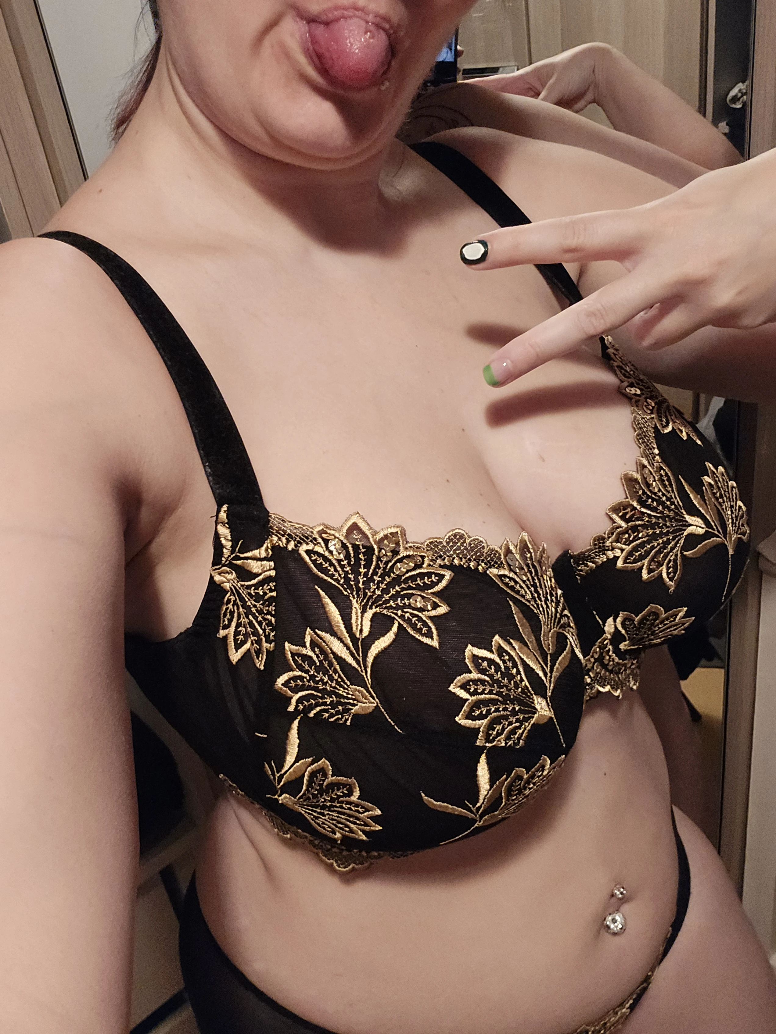 Lyana_69